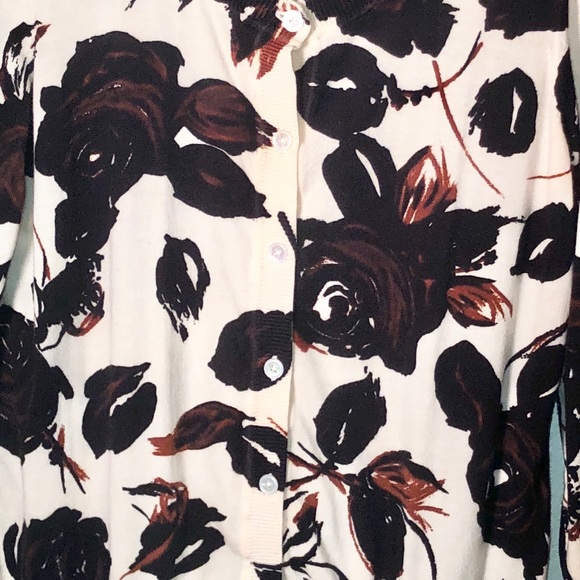 M 8 Floral cardigan button down goth emo ModCloth - Picture 4 of 4